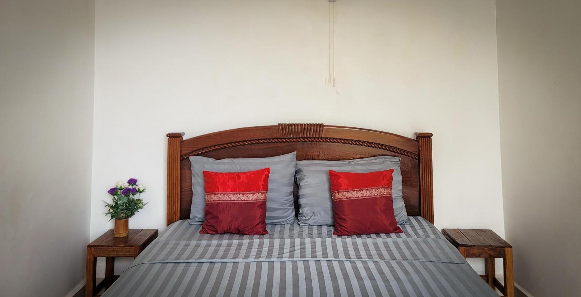 Bed & Bedzzz Hostel Siem Reap Exterior photo