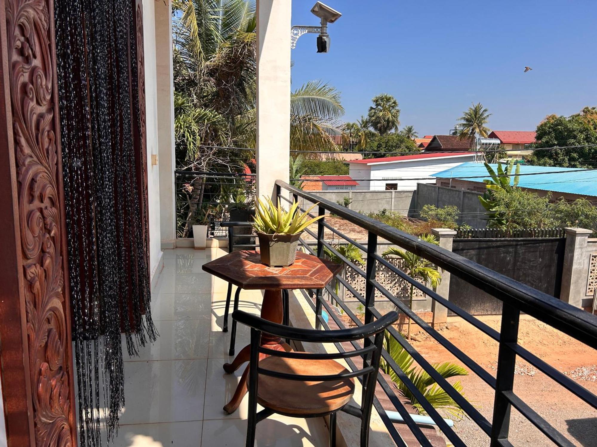 Bed & Bedzzz Hostel Siem Reap Exterior photo