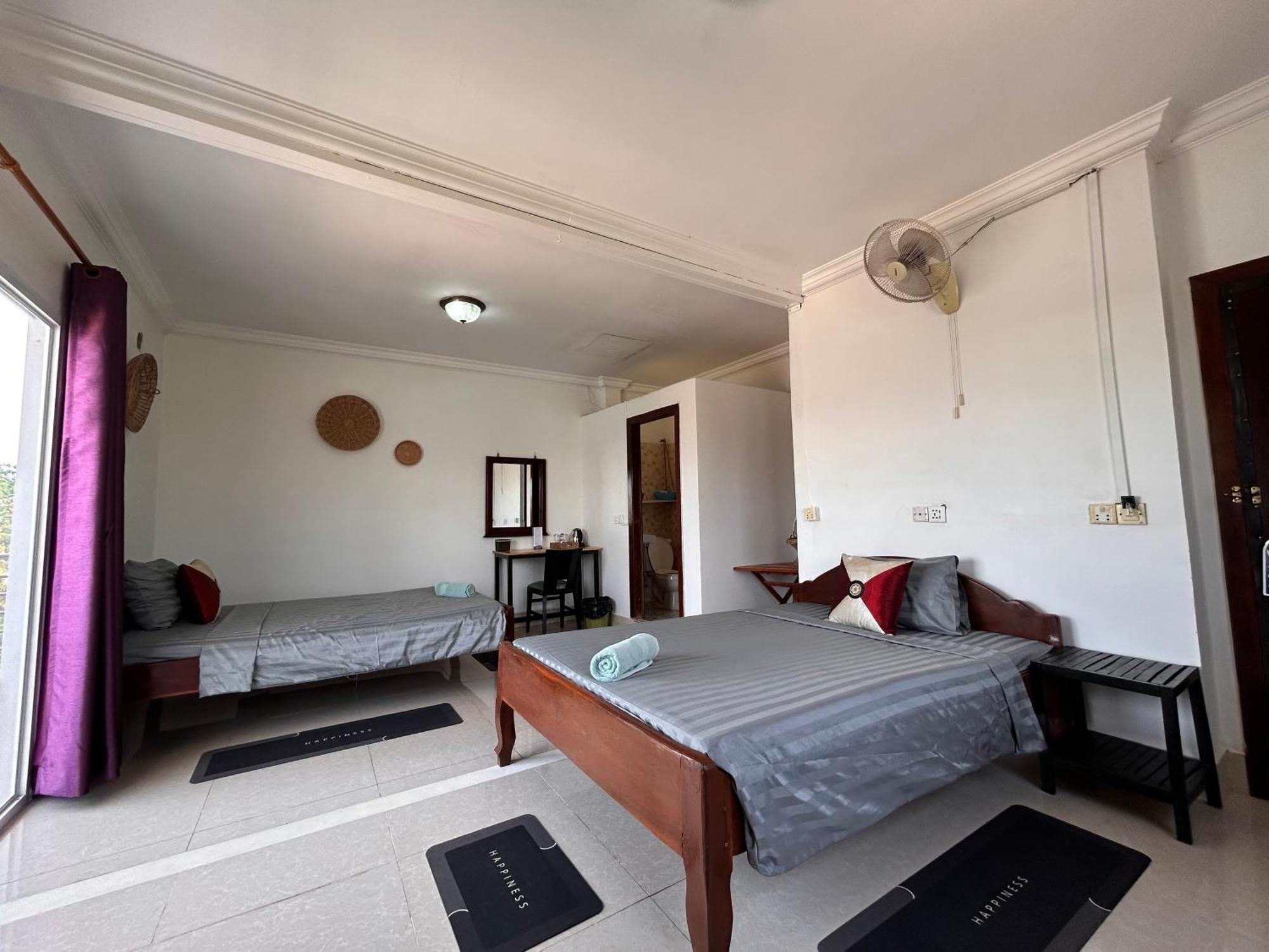 Bed & Bedzzz Hostel Siem Reap Exterior photo