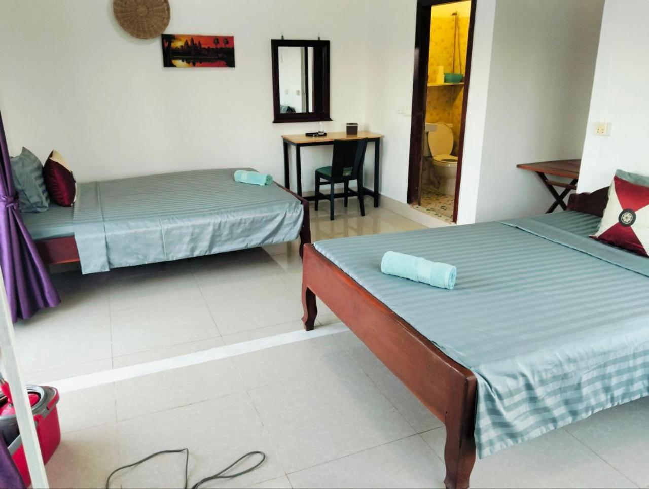 Bed & Bedzzz Hostel Siem Reap Exterior photo
